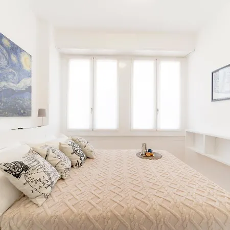Appartement I-host - Daverio 6 *